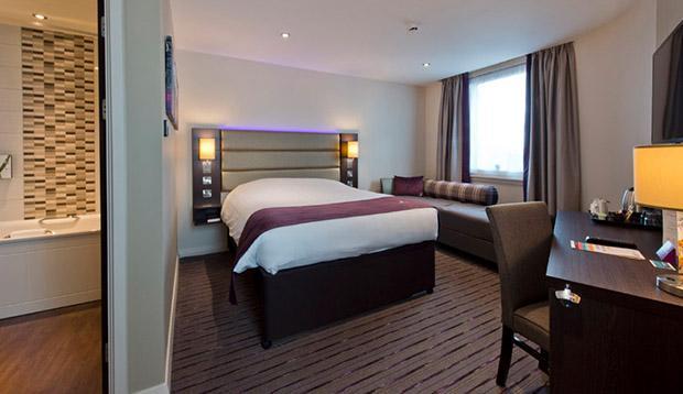 Premier Inn London Bromley Exteriör bild